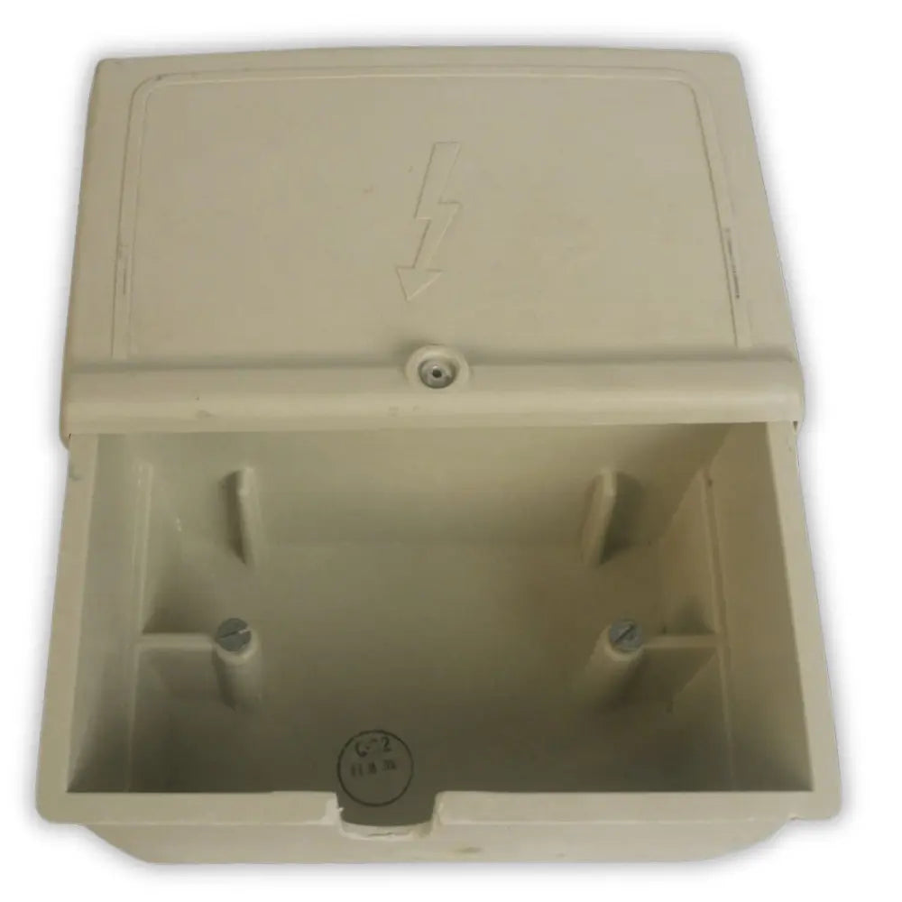 Whitehouse Lighting And Electrical Lear IP65 Box 4x2 PVC Lear