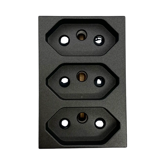 Onesto Matrix 3 Euro Black Socket Module product image on white background