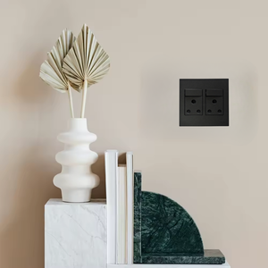 Onesto Matrix 4x4 Double Black Socket